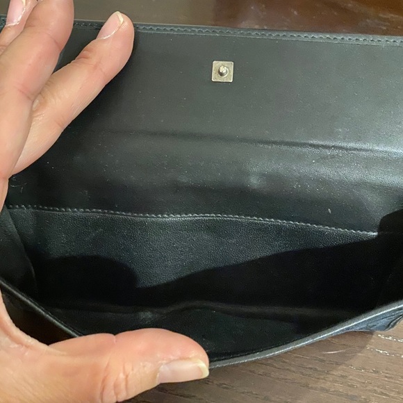 Gucci GG Monogram Wallet - Picture 3 of 8